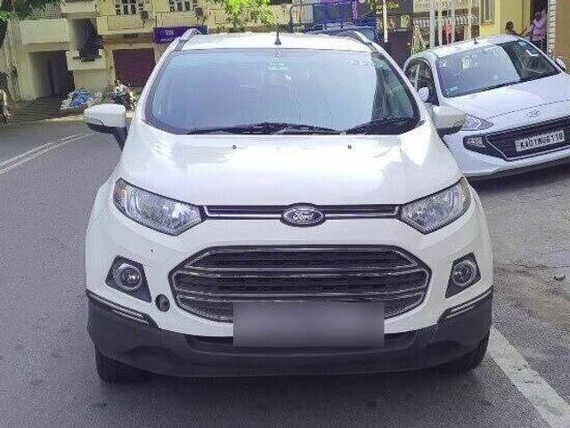 https://images10.gaadi.com/usedcar_image/3453554/original/zz1_crop_img_6479bc1236d71_1685699602.jpg?imwidth=6400