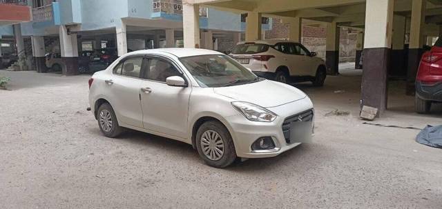 https://images10.gaadi.com/usedcar_image/3453627/original/6d4beae2-168c-48a9-8313-1db4eb1e1462-VCC_1736119_116_1684128675_6387959f-fba5-4454-9388-21a749d87d06_b0ff4312-8aad-4843-85d7-a2e3a51716be.jpg?imwidth=6400