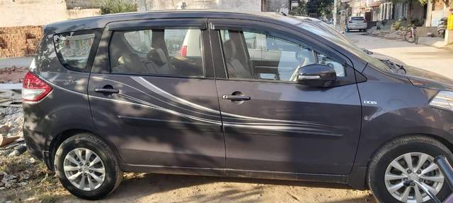 https://images10.gaadi.com/usedcar_image/3453747/original/4b53fa44-4292-435b-894f-5612e98717cf_86ba97c7-4885-4321-b939-95896bbdfe19.jpg?imwidth=6400