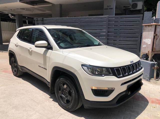 https://images10.gaadi.com/usedcar_image/3453815/original/used_car_2776420_1684741690_30cb3d4e-2bd7-4d2c-9363-e15e53ce3c27.jpg?imwidth=6400