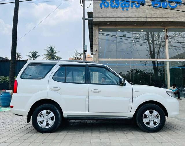 Tata Safari Storme VX Varicor 400 Tata Safari Storme VX Varicor 400