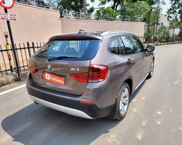 https://images10.gaadi.com/usedcar_image/3454223/original/3c3fb07b-4cff-4f8a-9a09-ddda16906813-used_car_2776820_1687950842_0d0885ee-c082-48bc-a8e6-92b2ee3e2e5e.jpg?imwidth=6402