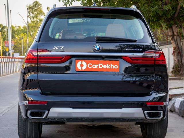 https://images10.gaadi.com/usedcar_image/3454352/original/zz1_crop_img_648407be5389b_1686374334.jpg?imwidth=6402