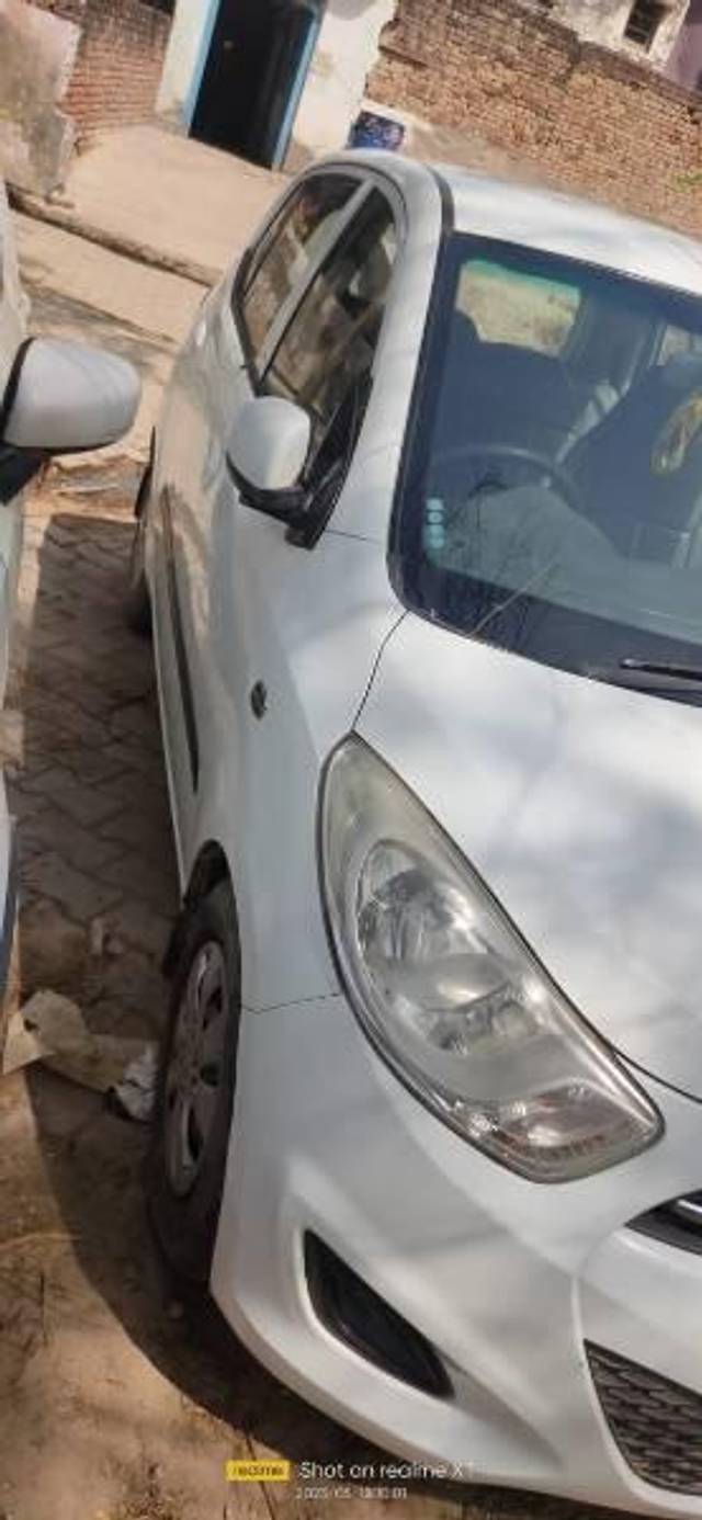 https://images10.gaadi.com/usedcar_image/3454450/original/96243f1f-cce5-4dfd-94fb-ad6c90726a76_fca657a6-13c9-4f31-8ec9-646852261c9f.jpg?imwidth=6402