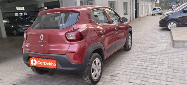 https://images10.gaadi.com/usedcar_image/3454788/original/usedcar_4791_5__2777261_1684834064_7b955396-8929-41a0-b934-50ba47a4575e.jpeg?imwidth=6402