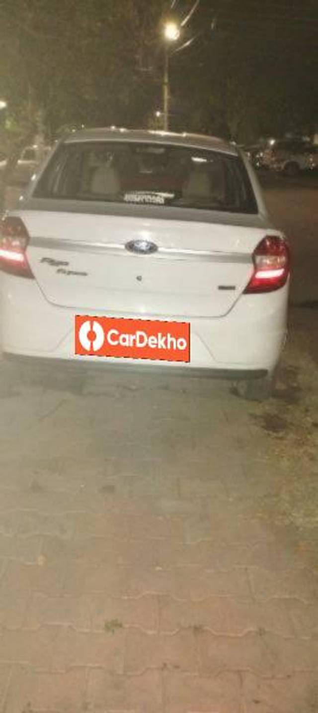 https://images10.gaadi.com/usedcar_image/3454919/original/bb16eeb6-28d4-414c-bb01-0e8adf13beb6_be3c2b02-a839-4a19-a11b-a3a2f56e1c3f_292acd85-0950-4883-84ae-71b1c24f6cc3.jpg?imwidth=6401