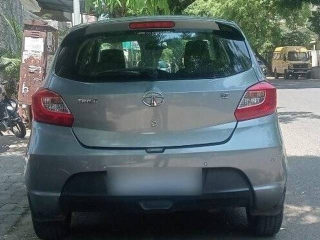https://images10.gaadi.com/usedcar_image/3455038/original/zz1_crop_img_6480655cda469_1686136156.jpg?imwidth=6402