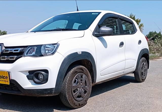 https://images10.gaadi.com/usedcar_image/3455413/original/561420__cover_image-20230327165416.jpg?imwidth=6400