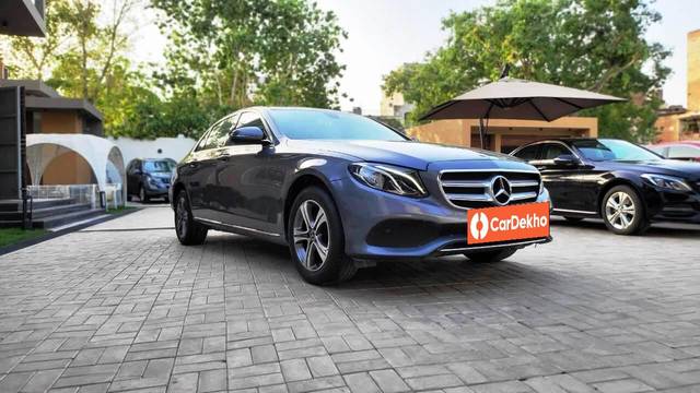 Mercedes-Benz E-Class Exclusive E 220 d BSIV Mercedes-Benz E-Class Exclusive E 220 d BSIV