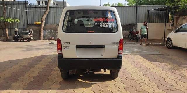 https://images10.gaadi.com/usedcar_image/3455549/original/1084357d-2d36-41c1-ad8f-488c8a12d590-VCC_1736607_96_1684237951_24e5d157-06f5-46f7-ba94-63af16722252.jpg?imwidth=6402