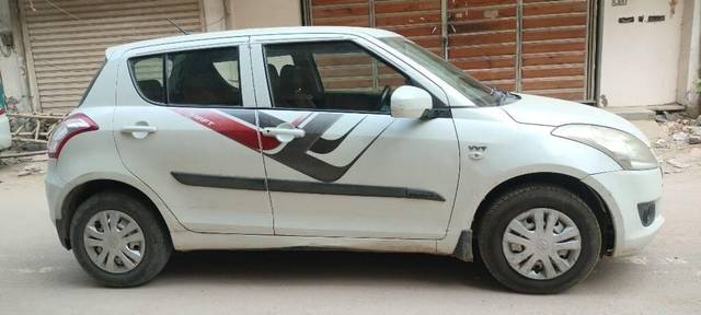 https://images10.gaadi.com/usedcar_image/3455740/original/93b619b8-34af-478a-8691-e4992da137c3-VCC_IMG_1684293778527_1736717_97_1684293920_02543be1-3609-4f17-a558-ac8c9af85a61_0352bb1c-489e-4026-9da9-a0435c2c0d48.jpg?imwidth=6401