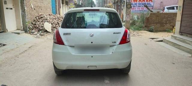 https://images10.gaadi.com/usedcar_image/3455740/original/99aedd51-b815-49bf-b78e-eb72bdb0aab1-VCC_1736717_96_1684296722_02543be1-3609-4f17-a558-ac8c9af85a61_0352bb1c-489e-4026-9da9-a0435c2c0d48.jpg?imwidth=6402