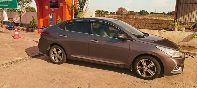 https://images10.gaadi.com/usedcar_image/3455790/original/e3c2b595-1149-4320-b239-2561bf50b7a0_07f67a9b-9c40-484e-97c1-387043f350b6.jpg?imwidth=6400