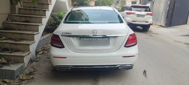 https://images10.gaadi.com/usedcar_image/3455799/original/b75f4eac-c137-4d7c-b7b4-99a7a22a68fb-VCC_1736726_96_1684300969_06e8deaf-66ce-44e6-b1a6-170df299b921_222e680d-6b76-4b87-b6c4-7e93a4286e57.jpg?imwidth=6402