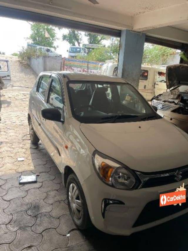 https://images10.gaadi.com/usedcar_image/3455828/original/d77dc9c1-5e47-4905-8e86-701324fdb0d2_80e5071b-1172-4620-aa3a-e1af541a6f6a.jpeg?imwidth=6400