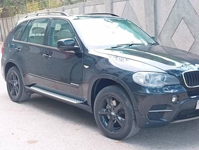 https://images10.gaadi.com/usedcar_image/3455930/original/used_car_2778207_1684915667_401ea6f0-32be-4cf3-ada8-f40810d475cc.jpg?imwidth=6400