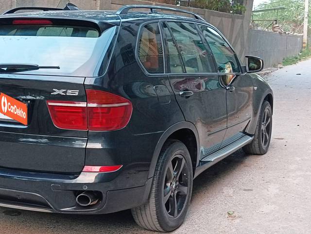 https://images10.gaadi.com/usedcar_image/3455930/original/used_car_2778207_1684915669_401ea6f0-32be-4cf3-ada8-f40810d475cc_6b6d1f56-0d52-4624-bb42-c9438639be0c.jpg?imwidth=6401