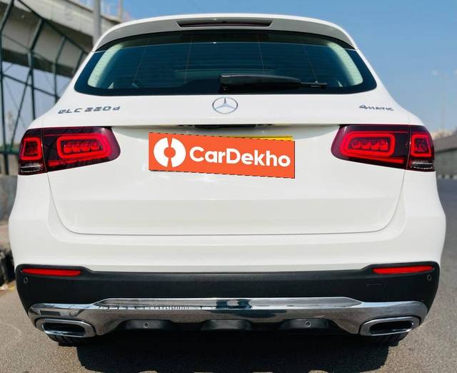 https://images10.gaadi.com/usedcar_image/3456214/original/used_car_2778473_1684991908_4638c39c-c327-4232-9834-0e9f443baf7d.jpg?imwidth=6402