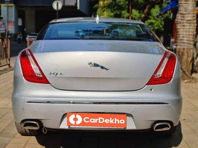 https://images10.gaadi.com/usedcar_image/3456247/original/zz1_crop_img_647995baa857c_1685689786.jpg?imwidth=6402