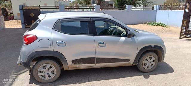 https://images10.gaadi.com/usedcar_image/3456261/original/cbcd9d64-f24a-4cd3-9c00-0433d79da60f_8184136f-2beb-4954-bfaf-cb407c636808.jpg?imwidth=6401