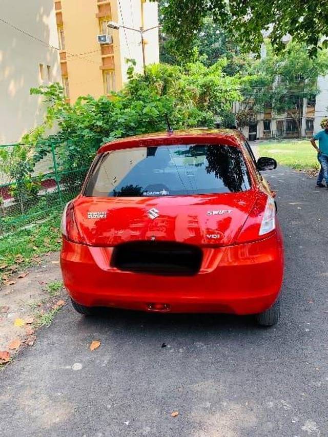 https://images10.gaadi.com/usedcar_image/3456317/original/fd05ae7a-e04c-46d1-ae81-7a9e241a6393_95d5faa1-dff1-4bb0-adc0-46a5e85c4d8f.jpeg?imwidth=6401