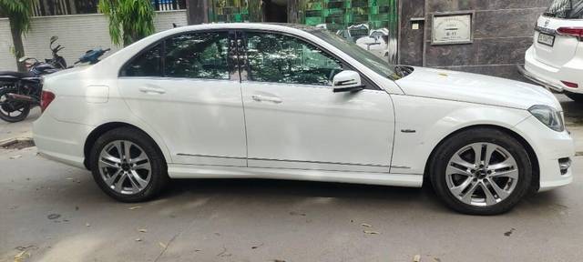 https://images10.gaadi.com/usedcar_image/3456421/original/8ee3ae06-b360-4c76-9e7d-b3d1c15cbf9b-VCC_IMG_1684317930684_1736970_97_1684318221_2d185412-867a-44ee-82fa-11fc0f991546.jpg?imwidth=6401