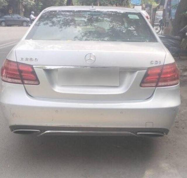 https://images10.gaadi.com/usedcar_image/3456422/original/ceb6dbcb-9c03-4899-a9d8-c56089717588-VCC_1736922_96_1684322129_066062ff-d12d-41dc-bc9d-795e644e9bc4.jpg?imwidth=6402