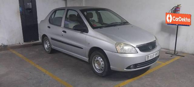 https://images10.gaadi.com/usedcar_image/3456553/original/2d4d50db-a813-4dbd-a674-e53ef53719cb_fed61226-d65d-4467-97f2-cc6d95713986.jpg?imwidth=6402