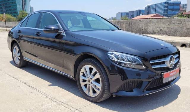 https://images10.gaadi.com/usedcar_image/3456603/original/zz1_crop_img_64787de4427e7_1685618148_01d692a4-3092-486d-a250-23aba84bd76b.jpeg?imwidth=6401