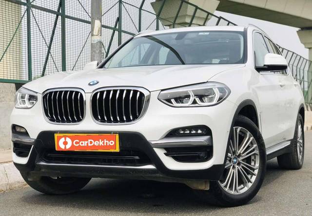 https://images10.gaadi.com/usedcar_image/3456604/original/used_car_2778749_1684992315_dedd503b-bbd6-4235-a600-69ec2c8882db.jpg?imwidth=6400