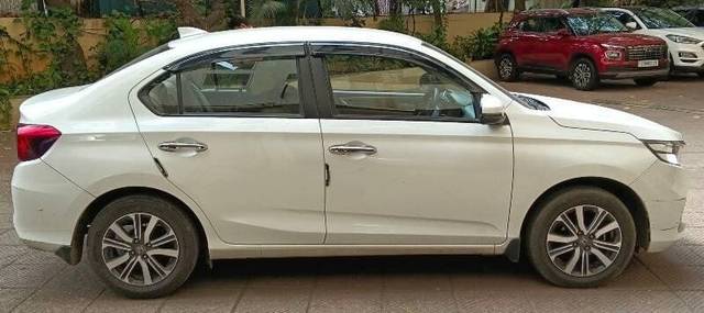 https://images10.gaadi.com/usedcar_image/3456605/original/zz1_crop_img_64801de7a3761_1686117863.jpg?imwidth=6401