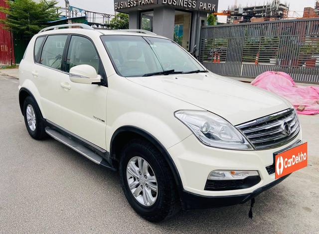 Mahindra Ssangyong Rexton RX7 Mahindra Ssangyong Rexton RX7
