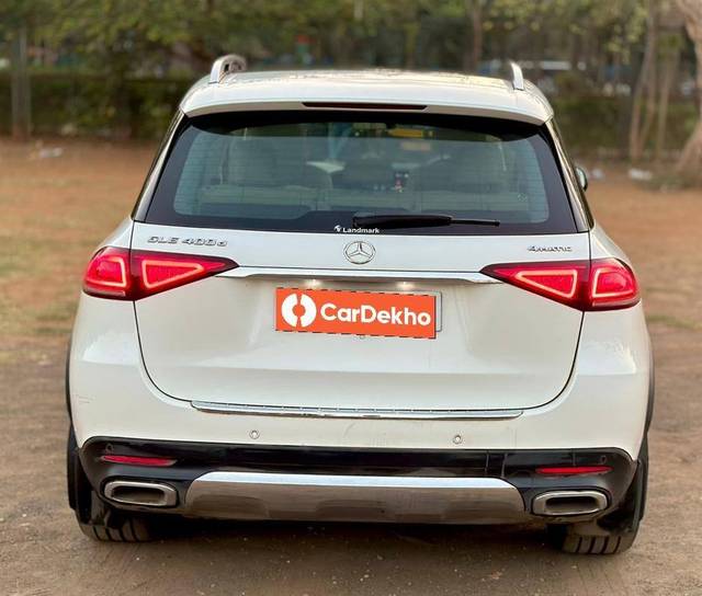 https://images10.gaadi.com/usedcar_image/3456845/original/zz1_crop_img_64787209bfbd0_1685615113.jpg?imwidth=6402