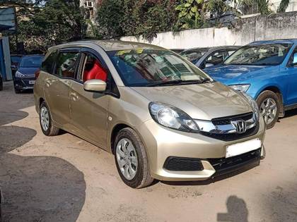 Honda Mobilio S i-VTEC Honda Mobilio S i-VTEC