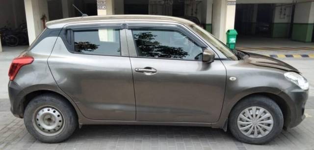 https://images10.gaadi.com/usedcar_image/3456976/original/zz1_crop_img_647af5a123590_1685779873.jpg?imwidth=6401