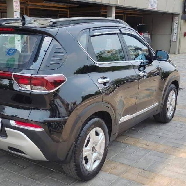 https://images10.gaadi.com/usedcar_image/3456978/original/used_car_2779045_1685014291_596129a5-d60b-443a-81b7-14722e9dfbed.jpg?imwidth=6402
