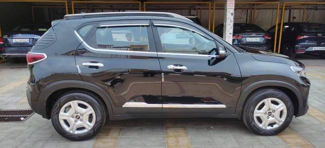 https://images10.gaadi.com/usedcar_image/3456978/original/used_car_2779045_1685014294_596129a5-d60b-443a-81b7-14722e9dfbed.jpg?imwidth=6401