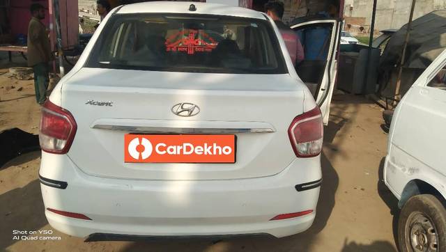 https://images10.gaadi.com/usedcar_image/3457233/original/2eb0b8e6-e492-4454-b6ad-d94b6cb32a3b_21275f80-f764-4827-92e4-91d4544f5bc6_e3443d6a-6d8b-4209-b5fb-5c5487018835.jpg?imwidth=6400
