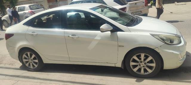 https://images10.gaadi.com/usedcar_image/3457276/original/edc4bd65-bbe8-4071-aa49-947bf6ab91ba-VCC_IMG_1684471258413_1737727_97_1684471548_65e072b3-a26c-4aac-bbb1-3b856593c939.jpg?imwidth=6401