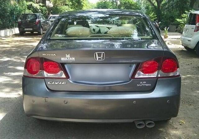 https://images10.gaadi.com/usedcar_image/3457319/original/5e1ab33e-7769-44f8-9ebe-0e5de00580a2-VCC_1737728_96_1684474248_4866a7fe-f912-4b4f-af32-9799c72403ae.jpg?imwidth=6402