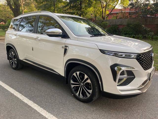 MG Hector Sharp Diesel MT MG Hector Sharp Diesel MT