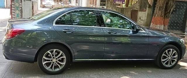 https://images10.gaadi.com/usedcar_image/3457488/original/zz1_crop_img_647ed655c45fc_1686034005.jpg?imwidth=6401