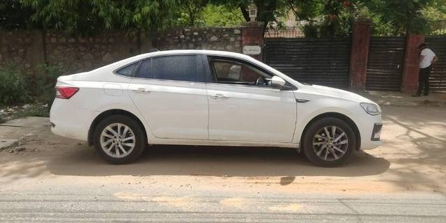https://images10.gaadi.com/usedcar_image/3457489/original/04ca476a-0cb3-43db-932a-03176cfa5286-VCC_IMG_1684472949581_1737732_97_1684473186_1043c9f6-20f8-4302-ab57-06d903bc5573_74f34e76-659c-42bc-8f48-e2fc7d93b8d1.jpg?imwidth=6401