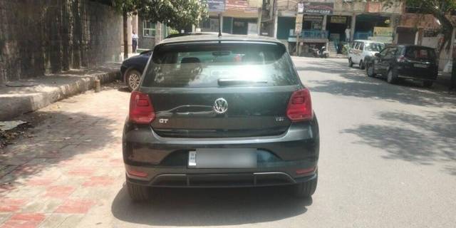 https://images10.gaadi.com/usedcar_image/3457718/original/94cb976a-74b1-4956-8e4b-4f4c4e90becb-VCC_1737799_96_1684481541_ec7189a0-dc08-4188-b7a6-0aa1833146e2.jpg?imwidth=6402