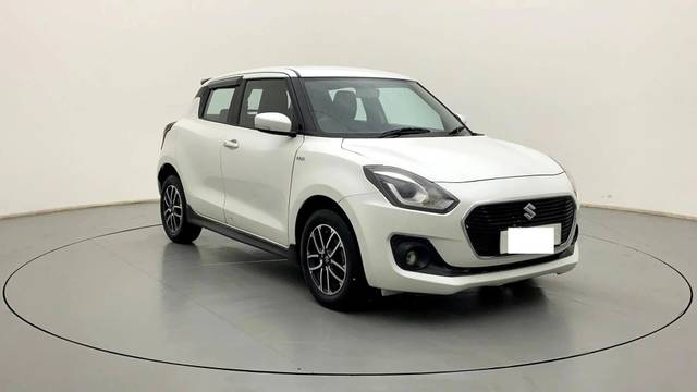 https://images10.gaadi.com/usedcar_image/3457832/original/usedcar_2_729891685091324_1685091333_6408ac06-45b4-4fa4-a059-5f6285ef8141.jpg?imwidth=6400