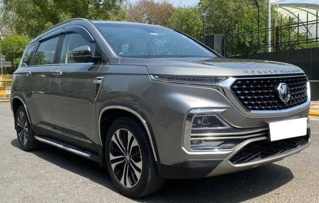 https://images10.gaadi.com/usedcar_image/3458114/original/zz1_crop_img_64799efd9d08c_1685692157.jpeg?imwidth=6400