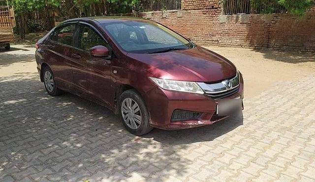 https://images10.gaadi.com/usedcar_image/3458175/original/be92d213-3c21-4a04-8d56-b24cf673e28e-VCC_1737894_116_1684492002_98c77b58-7933-403c-826f-2ab609630e02.jpg?imwidth=6400