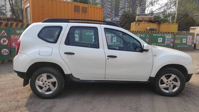 https://images10.gaadi.com/usedcar_image/3458224/original/used_car_2780122_1685104103_4e6e7680-8286-47f3-979b-039fc4416849_eb51a019-aa1a-475d-aece-5c73fdbdcf0f.jpg?imwidth=6400