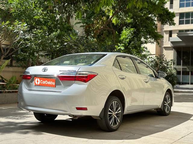 https://images10.gaadi.com/usedcar_image/3458239/original/usedcar_3b672887_0d84_4cec_adb2_13b4f01d1420_5731685104424_1685104428_6abd49a1-26b7-4528-979e-0e2459389862.jpg?imwidth=6401