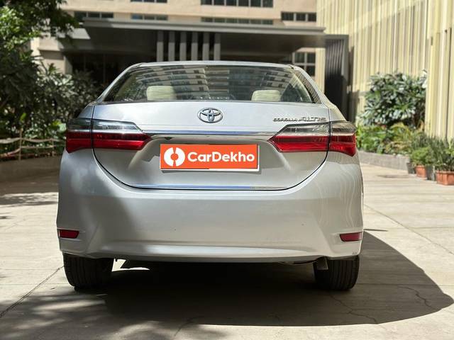 https://images10.gaadi.com/usedcar_image/3458239/original/usedcar_92be6177_0530_40a7_9fec_78f02b0a37c1_5731685104424_1685104428_6abd49a1-26b7-4528-979e-0e2459389862.jpg?imwidth=6402